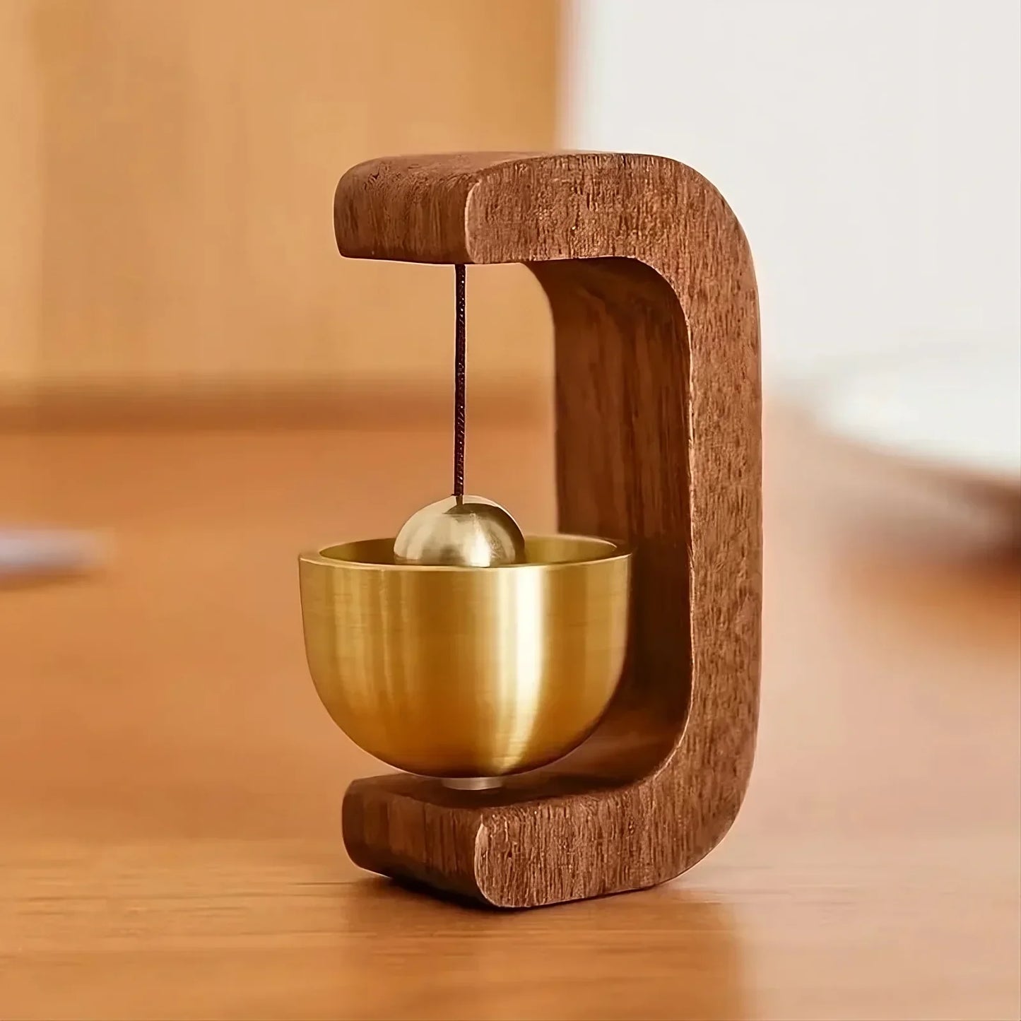 Japansk Zeder Dørklokke med Beroligende Klang & Elegance